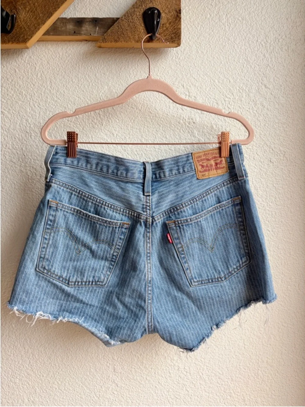 Levi’s 501 Raw Hem Railroad Stripe Shorts 30